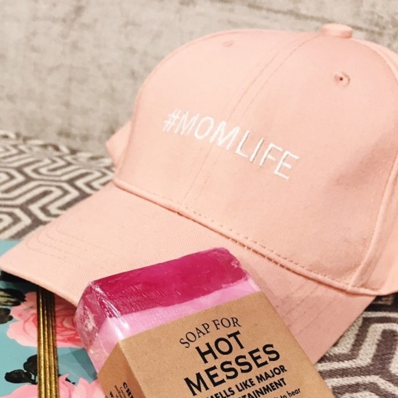 ❗SOLD❗#MOMLIFE Blush Ball Cap 🌸 - Picture 1 of 2